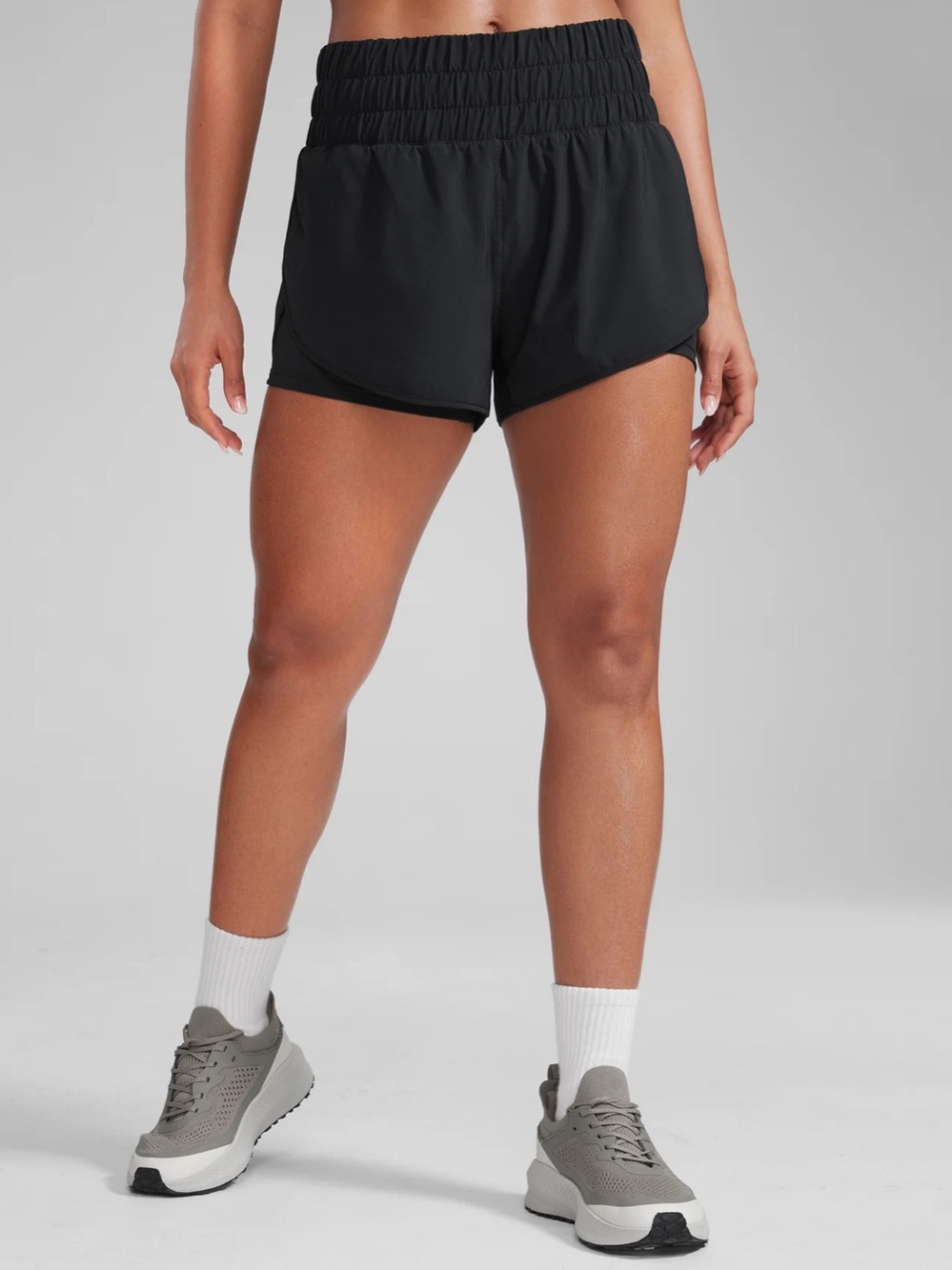 CRZ YOGA Feathery-Fit Soft 2 in 1 High Rise Shorts | Black | Medium (8/10)